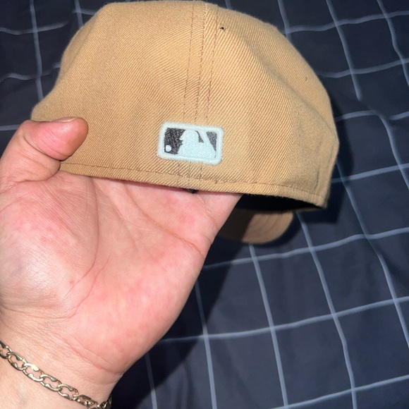 Seattle Mariners Hat - Picture 8 of 9